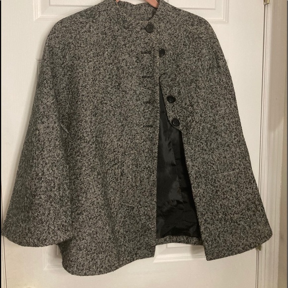 Chadwicks Jackets & Blazers - Chadwick's Tweed Wool Blend Cape or Poncho